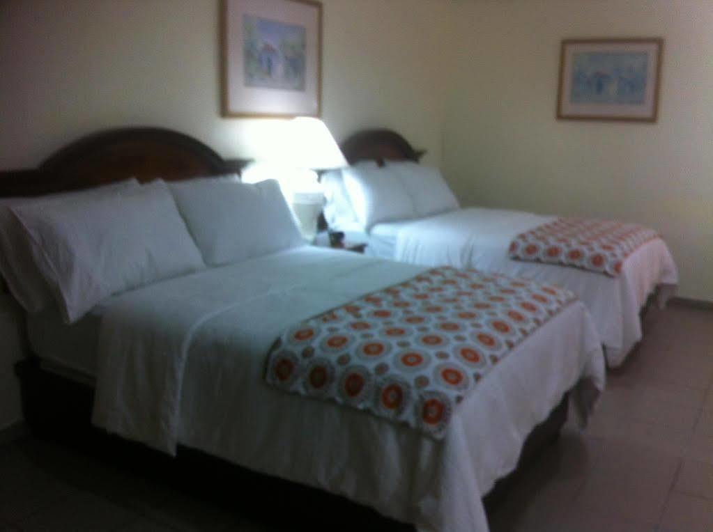 Micro Hotel Condo Suites Santo Domingo Kültér fotó